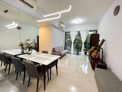 The Palette (D18), Condominium #442402031